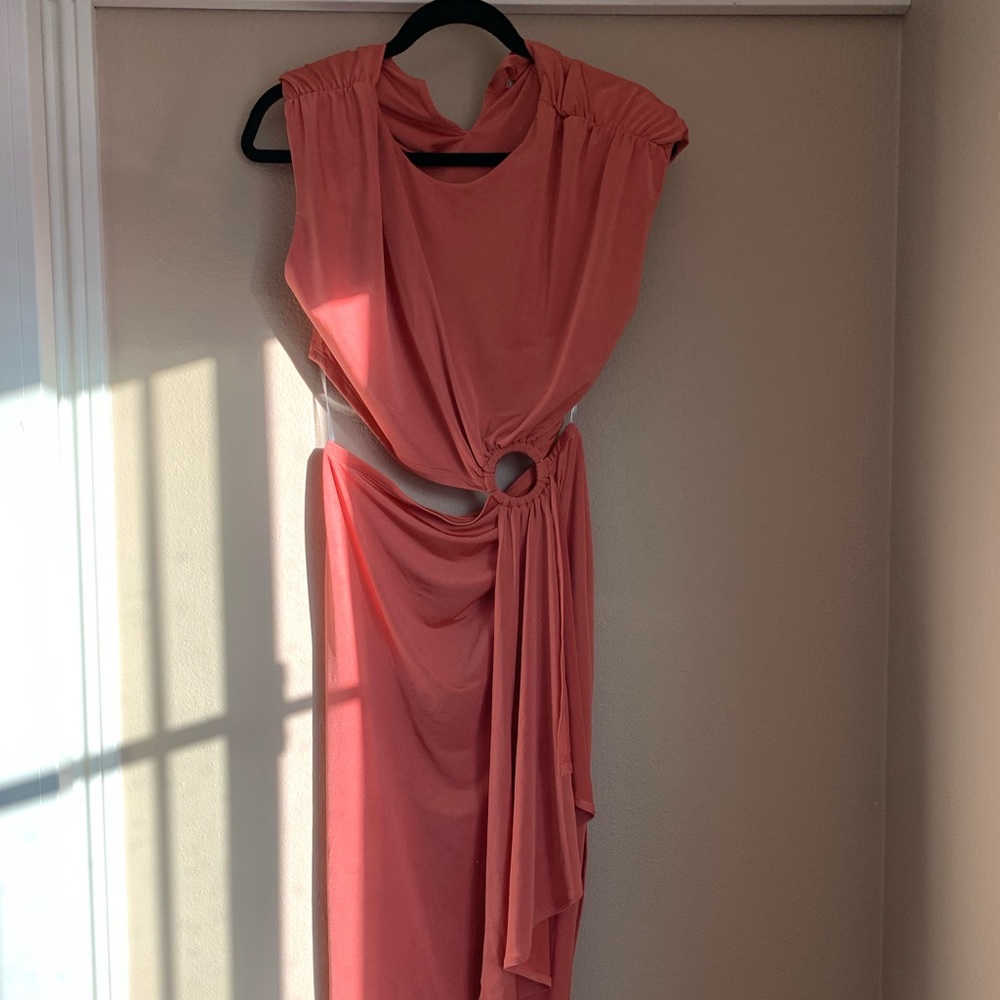 Maxi dress with side slit, cut out and shoulder pad detail